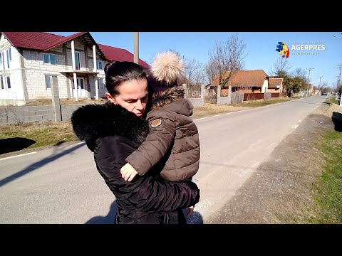 REPORTAJ Arad: Ucrainenii din Târnova, îngrijoraţi de război, doresc să ofere cazare celor refugiaţi