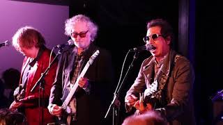 Alejandro Escovedo. Bottom Of The World