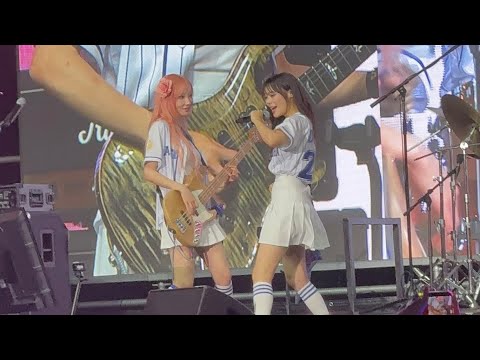 260602 QWER 동아방송예술대학교 축제 'Arterra' 4인 직캠 Full 4k by reBirth