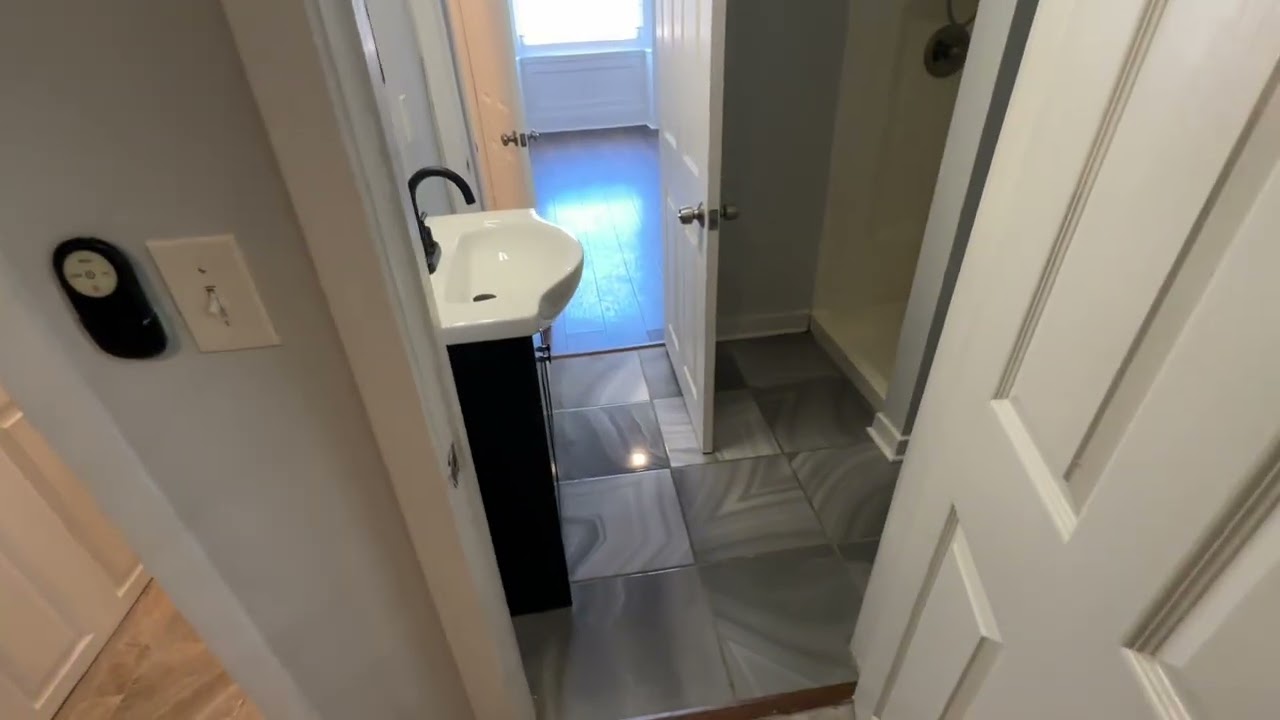 Video Tour Thumbnail