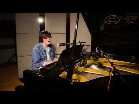 Oliver Pinder - A Reason - SmallTalk Studio
