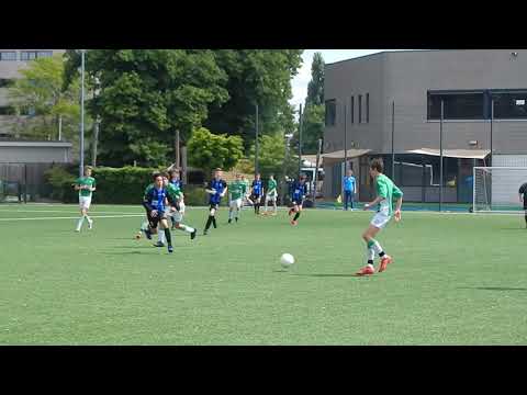 Juul scoort met effectbal, Robin ongelukkig. 2-2.