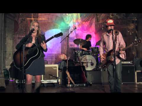 Heartless Bastards - "Skin and Bone"