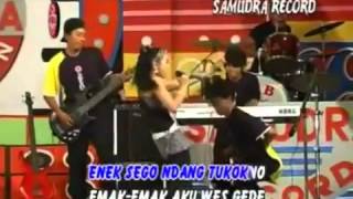 Download lagu SAREY DUT - NGAMEN 88 ( MBOKE AKU NJALUK RABI) by 6epen6 mp3 Download lagu SAREY DUT - NGAMEN 88 ( MBOKE AKU NJALUK RABI) by 6epen6 mp3