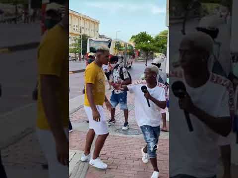 Pegadinha Beijando Miguel 😂.mp4