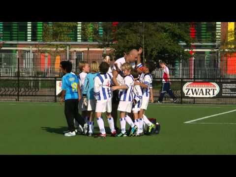 14. Nieuwkoop E1 - Woerden E1 begin 2e helft.MTS