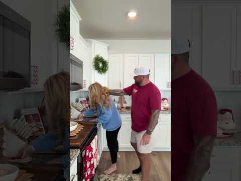 Don’t believe everything you see on the internet 🤣 #husbandandwife #fblifestyle