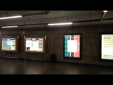 Stanice metra a staroměstská