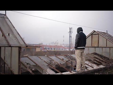 Emikae - Urbex (Official video) / U.R.B.E.X.