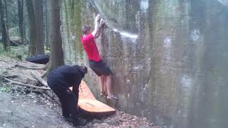 Video thumbnail of Skleněná Dementní Moucha, 7C. Bor