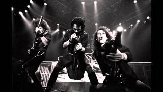 2. Surgical Strike [Queensrÿche - Live in Minneapolis 1986/08/29]