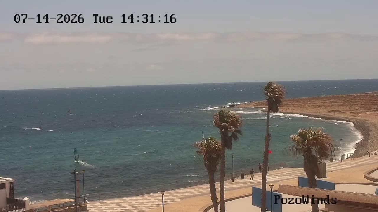 Live webcam view of Pozo Izquierdo Beach Live Cam