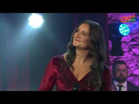 Olivia Douglas sings Heartaches by the Numbers