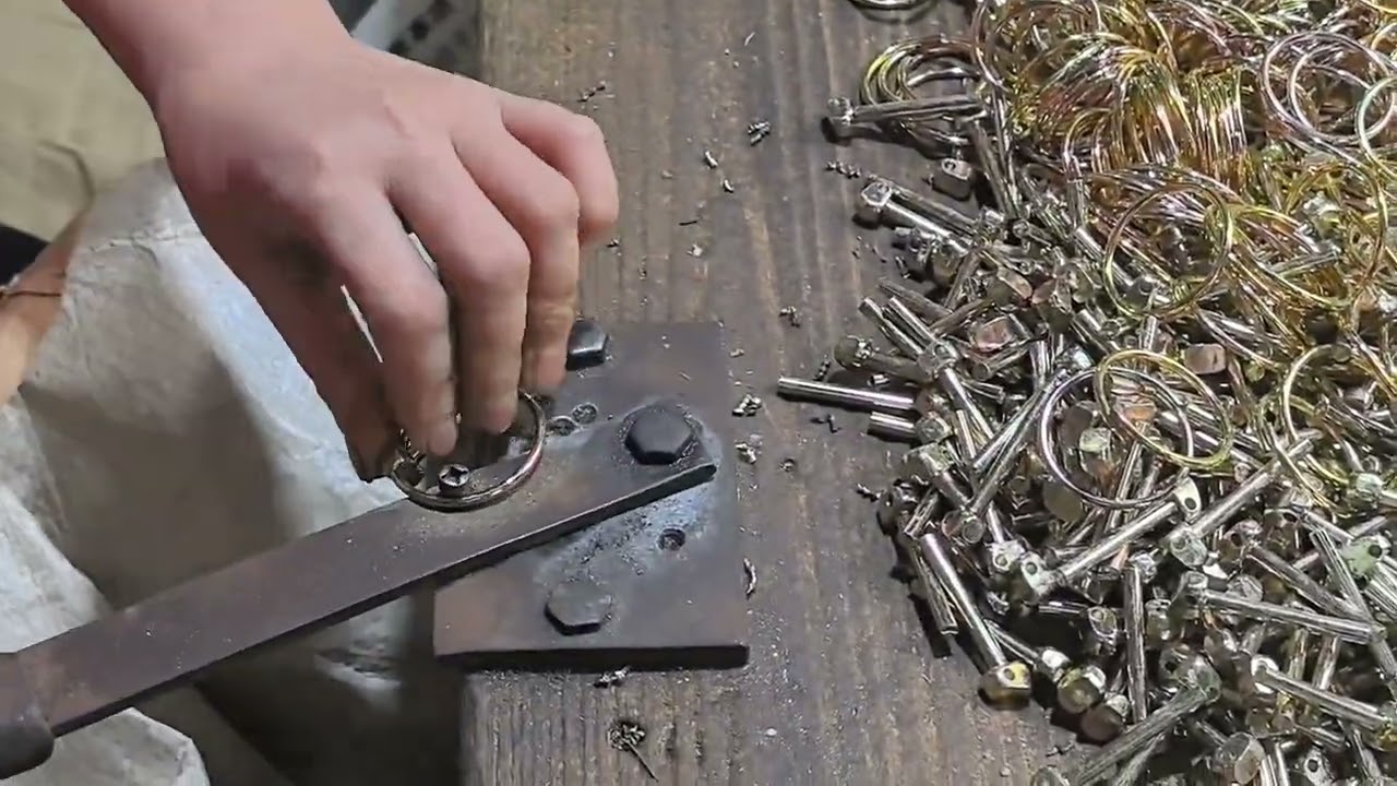 Lynch Pin Zinc plated Lock Safety Tractor Linch Pins  with Self locking ring