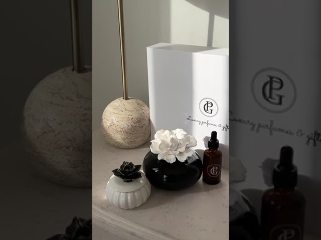 هدية صندوق عبق الوَرد D2- أسود