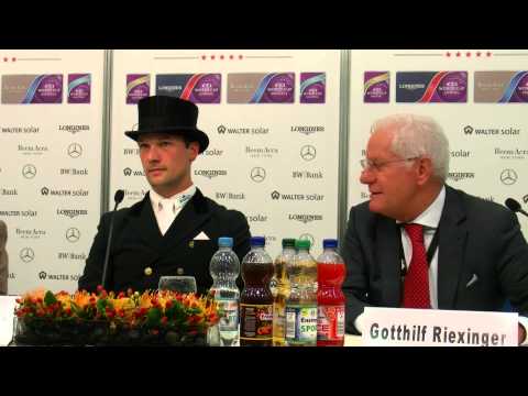 Sieger-Pressekonferenz Dressurcup der Firma iWest mit Hendrik Lochthowe - STUTTGART GERMAN MASTERS