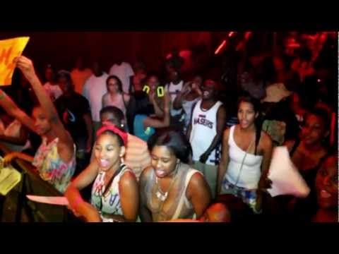 @YOUNGRYDA18 TLA PERFORMANCE PART 1 FT YOUNG SAVAGE