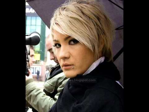 Malda Susuri - Dashuri e hidhur Lyrics