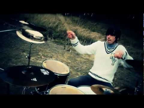 PHIL FROM THE HYSTERIA - I WON'T BE HOME FOR CHRISTMAS - BLINK 182 - DRUM COVER