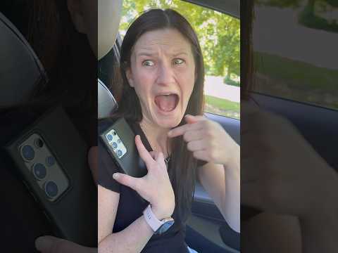 Mia, Dad is faster than you 😂🤷‍♂️