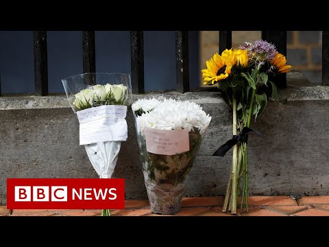 Reading stabbings: Police declare the three killings a terror incident - BBC News