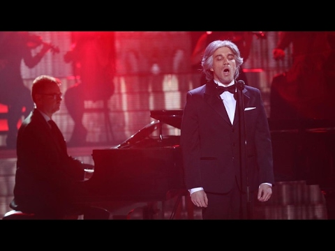 Blas Cantó imita a Andrea Boccelli - Tu Cara Me Suena