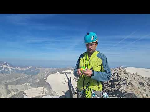 Rubik's Cube sur la Dent Parachée (3697m)