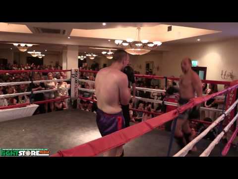 Charlie Kelly vs Conan - Nak Muay 1