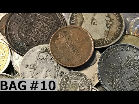 AMAZING RARE & EARLY WORLD COIN LOOT BAG - 1/2 Pound of Foreign Coins With Old Silver - Hunt #10