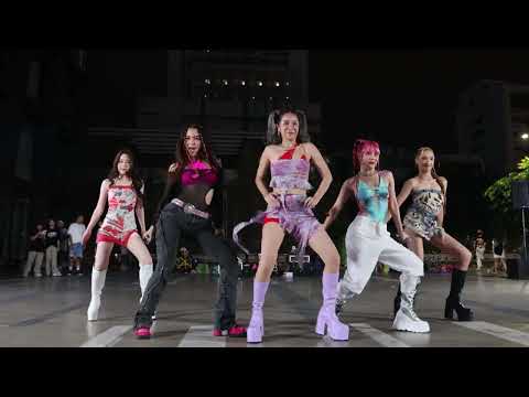 【4K60f】221030 GAIA - Love Potion! @Siam Square walking street