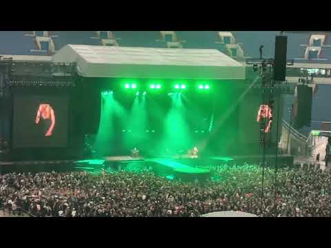 The Pretty Reckless open for AC/DC in Gelsenkirchen 17.05.2024