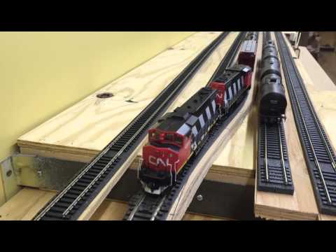 Other Layouts: CN 533 on William Brillinger's Layout 2016/02/28