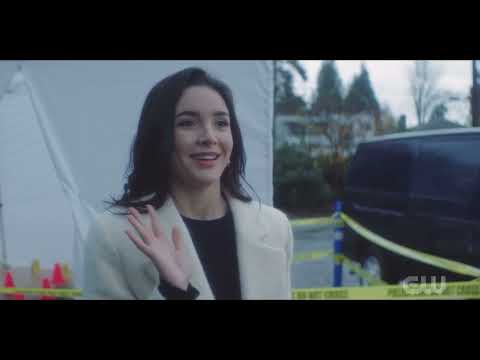 Nancy Drew — 3x10: Bess suspects Temperance.