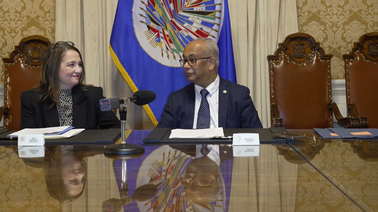 CIM and American University sign an agreement