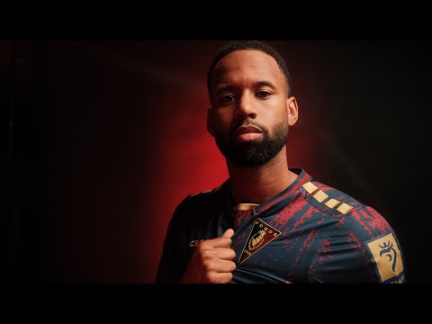 KELLYN ACOSTA | NOWY PORTOWIEC NA POKŁADZIE