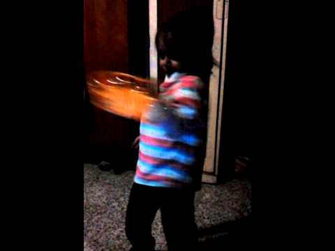 Tambourine guy, someone wants your job! Here's Elli!!!