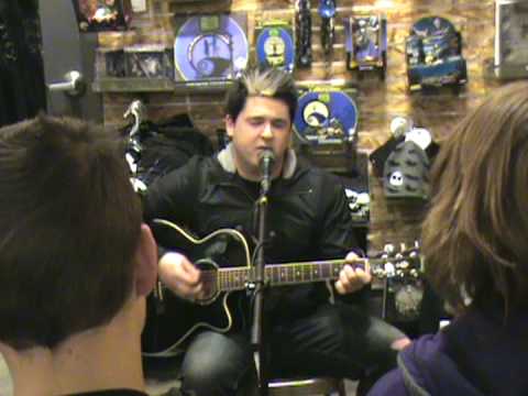 this ocean drive unplugged wicker hollow at hot topic freehold