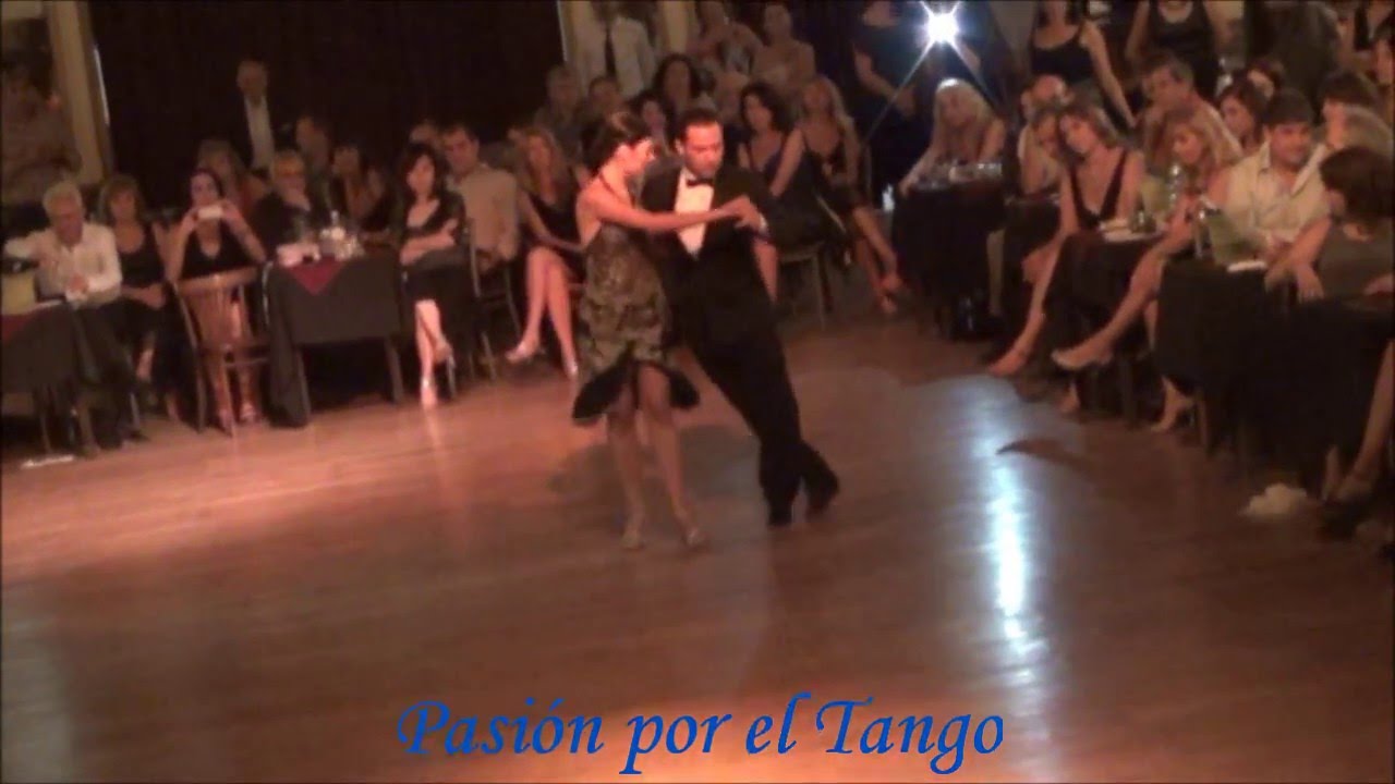 NOELIA COLETTI y PABLO GIORGINI Bailando la Milonga META FIERRO en YIRA YIRA