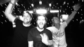 Swedish House Mafia feat Sander Van Doorn: Reach Out - Leave the world behind