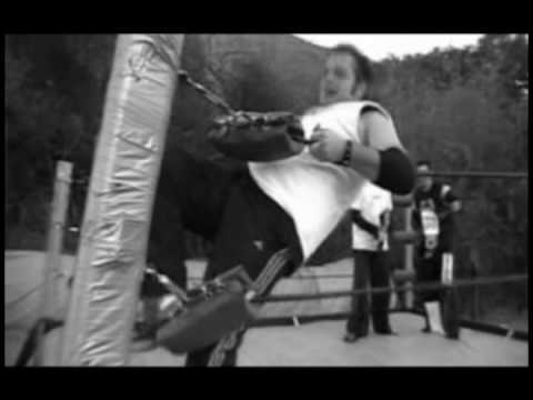 NΩW Whoops Short - Victory Of The Rebel