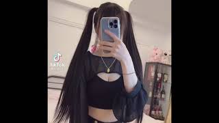 【TIKTOK】今流行りのジャンプダンスを巨乳美女が踊る