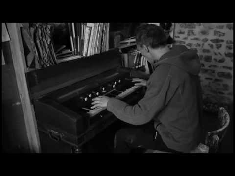 "Jolie chanson" (bande-annonce/trailer/予告)