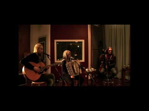 Turisas - Stand Up And Fight acoustic version