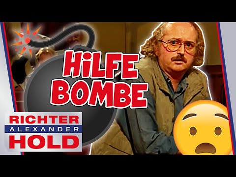 HILFE EINE BOMBE!! 💣 MASSENPANIK im Zug🚆 | Richter Alexander Hold