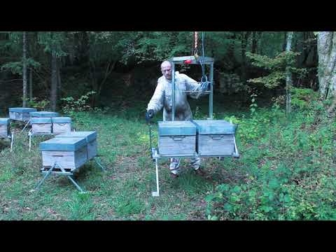 Déchargement P2M avec une grue Delahaye Créations ( Matrans)