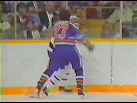 Dave Semenko vs. Jim Korn