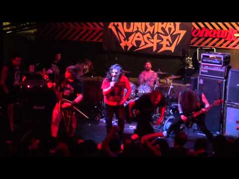 Municipal Waste - "Wrong Answer" Chaos In Tejas '12