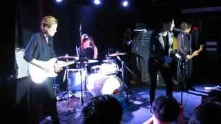 Savages - I Am Here & Sad Person Live at the Mercury Lounge 1/28/2015