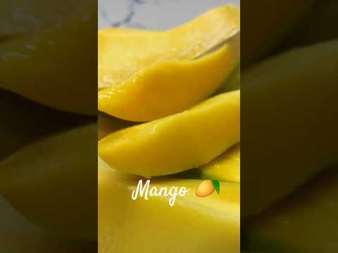 🥭 cutting so yummy so sweet 😋 and Delicious #mango cutting #fruit