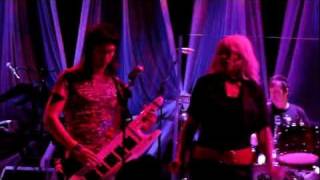 Blondie &quot;Horizontal Twist&quot; live at House of Blues Chicago (9-7-11) HD